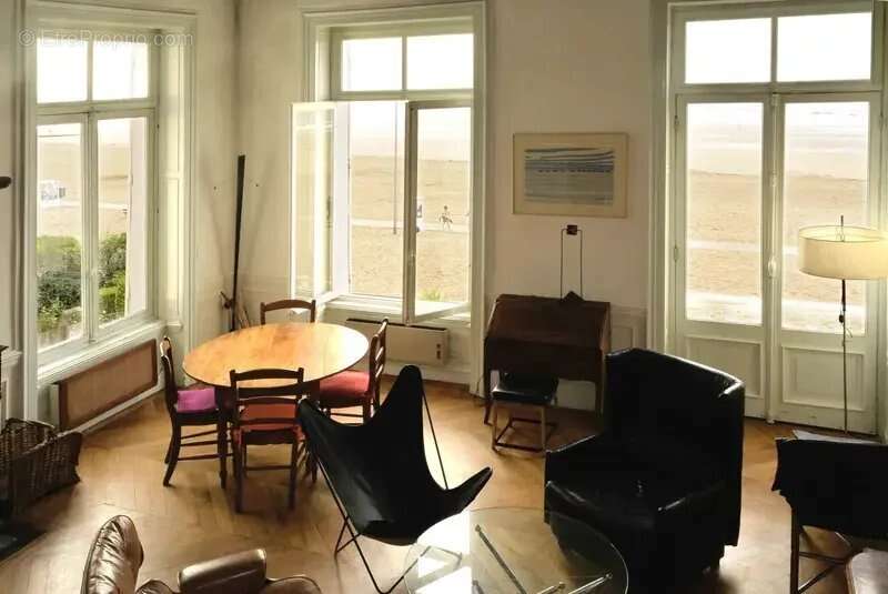 Appartement à TROUVILLE-SUR-MER