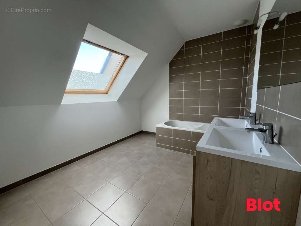 Maison à BREAL-SOUS-MONTFORT