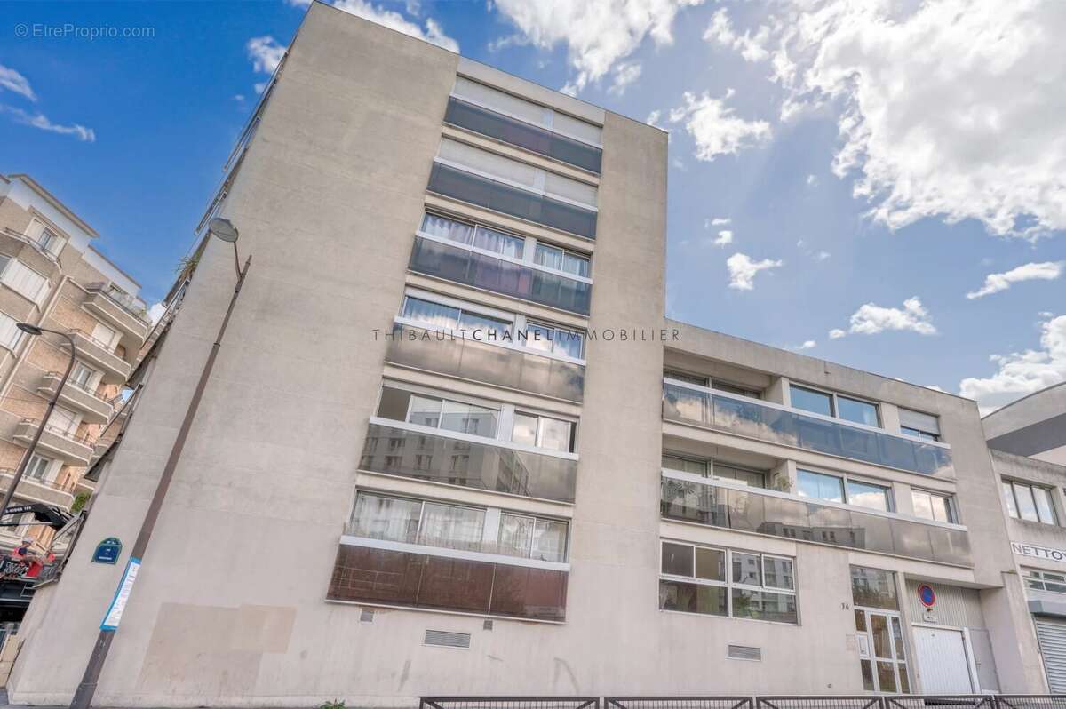 Appartement à PARIS-19E