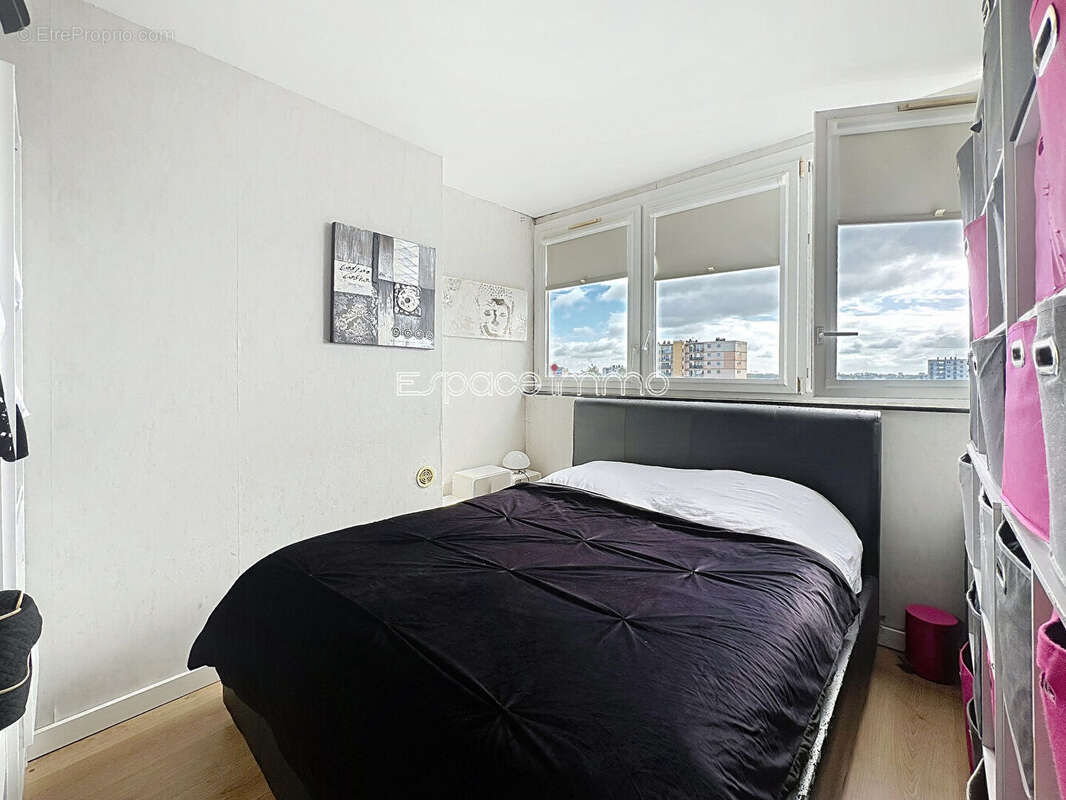 Appartement à MONT-SAINT-AIGNAN