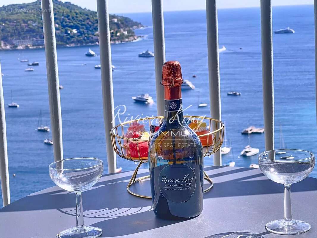 Appartement à VILLEFRANCHE-SUR-MER