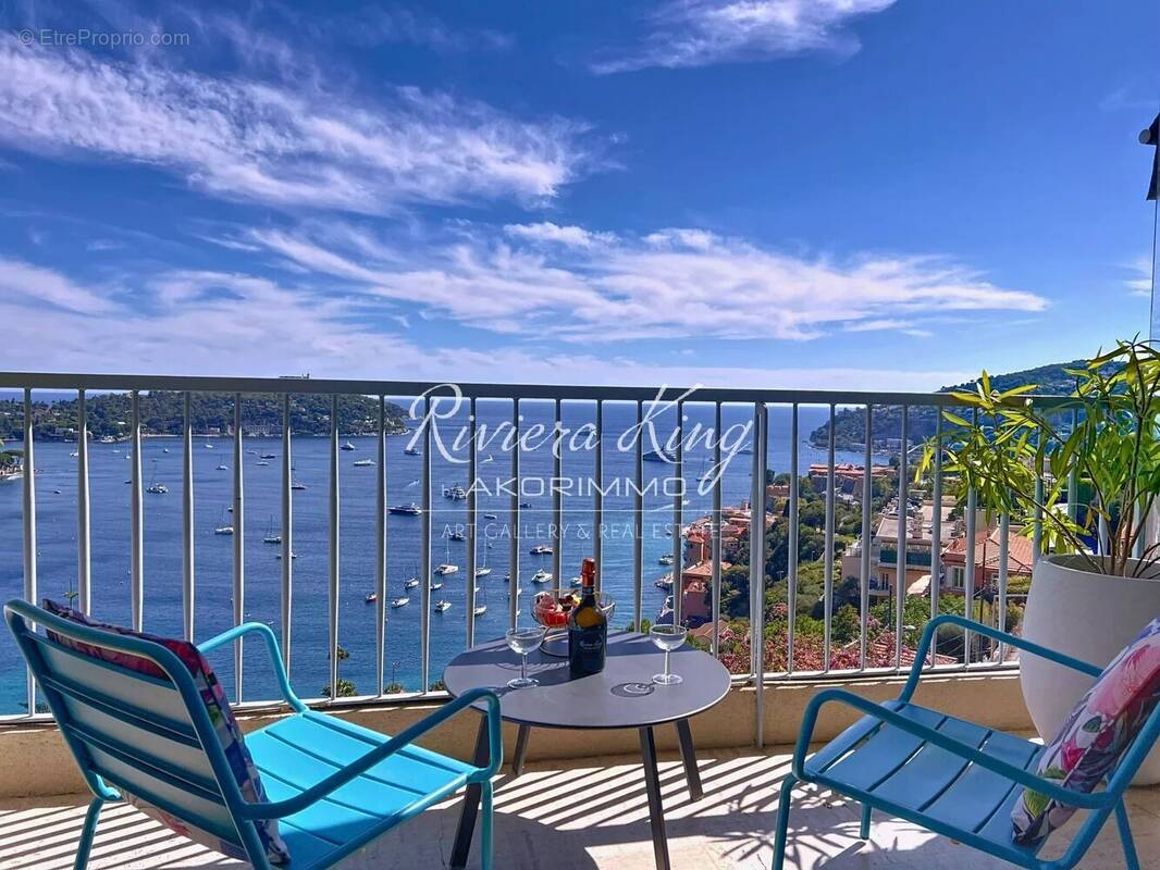 Appartement à VILLEFRANCHE-SUR-MER