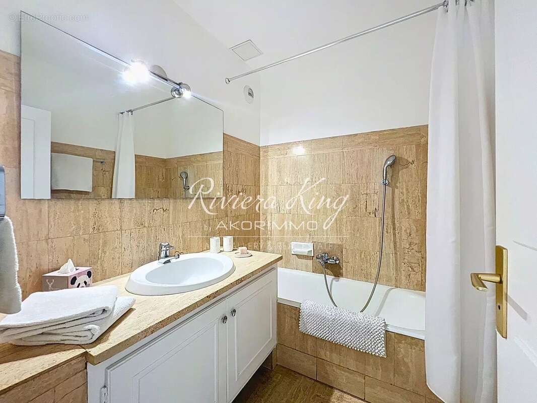 Appartement à VILLEFRANCHE-SUR-MER