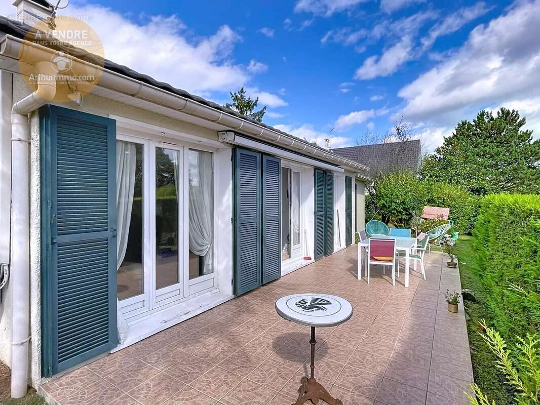 Maison à SAINT-WITZ