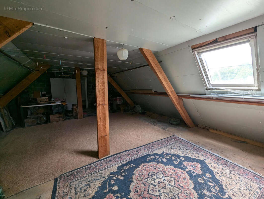 Grenier - Maison à PLOERDUT