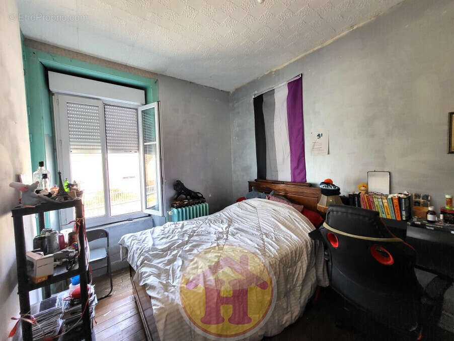 Maison à SAINT-JUNIEN