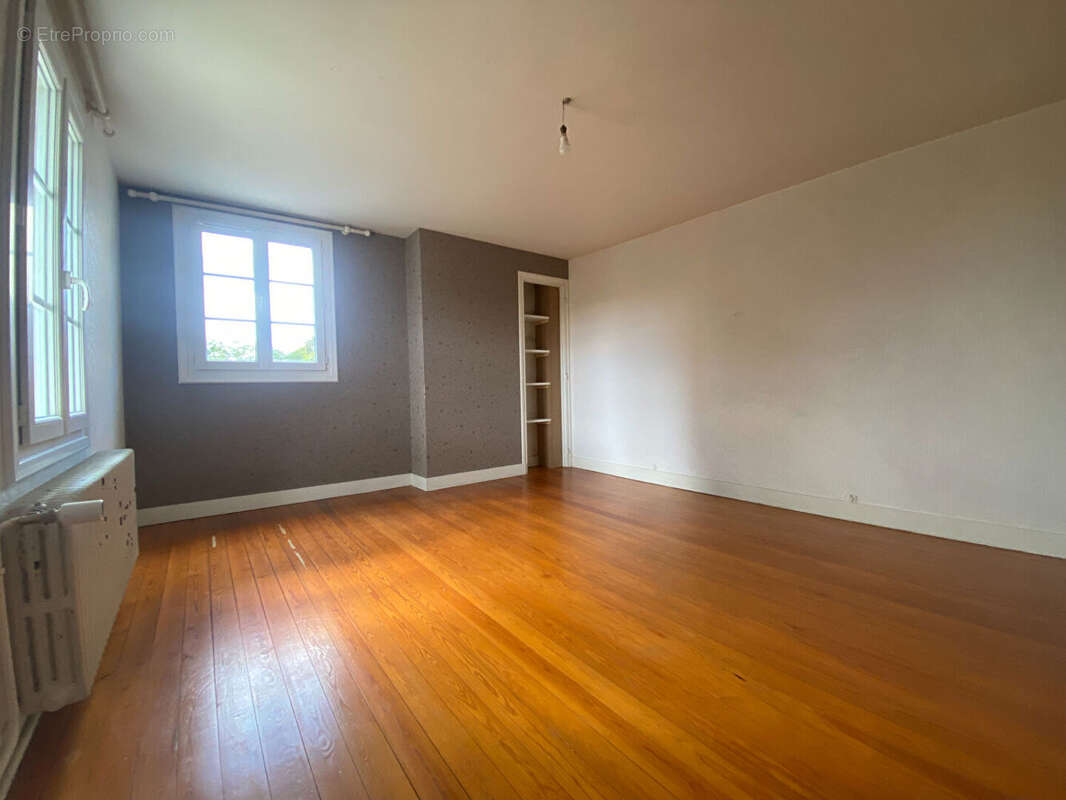 Maison à LE NEUBOURG