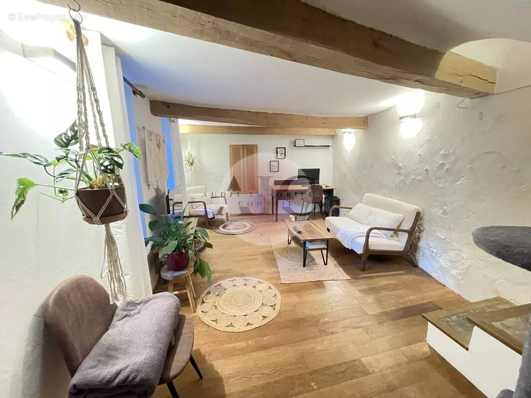 Appartement à CALLIAN