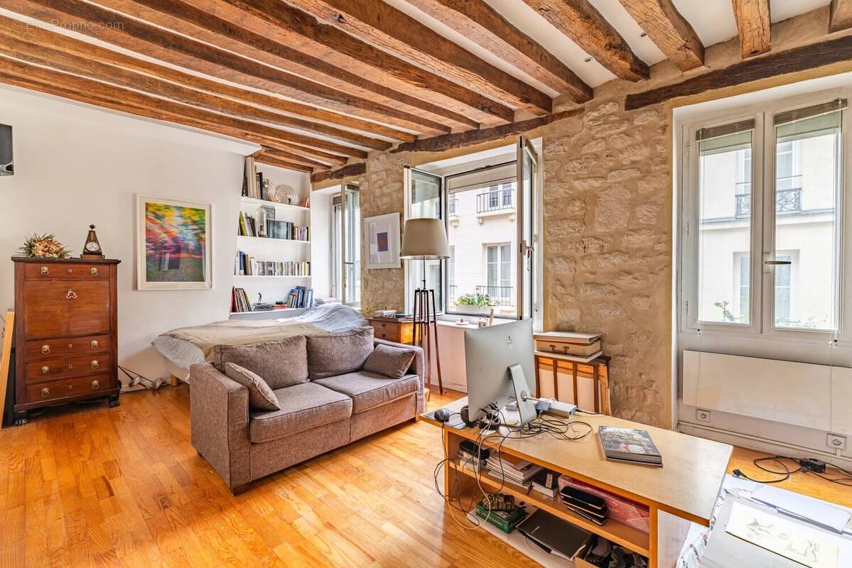 Appartement à PARIS-6E