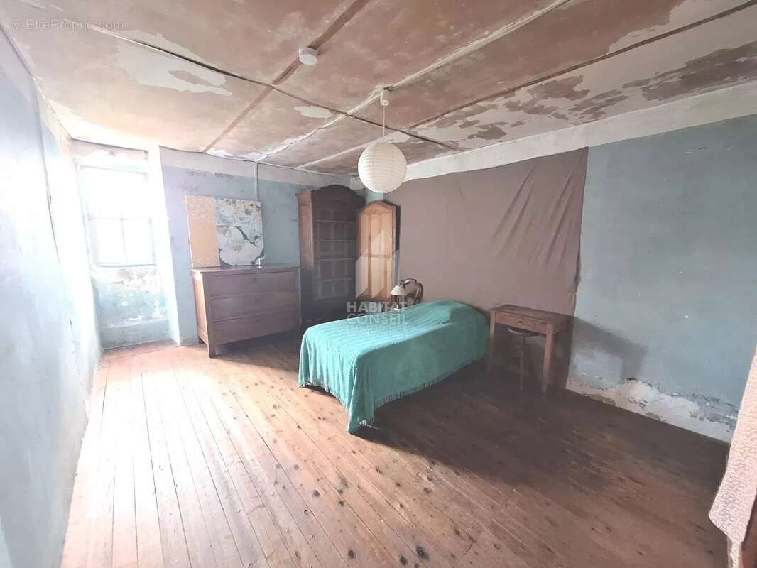 Maison à LA TRONCHE