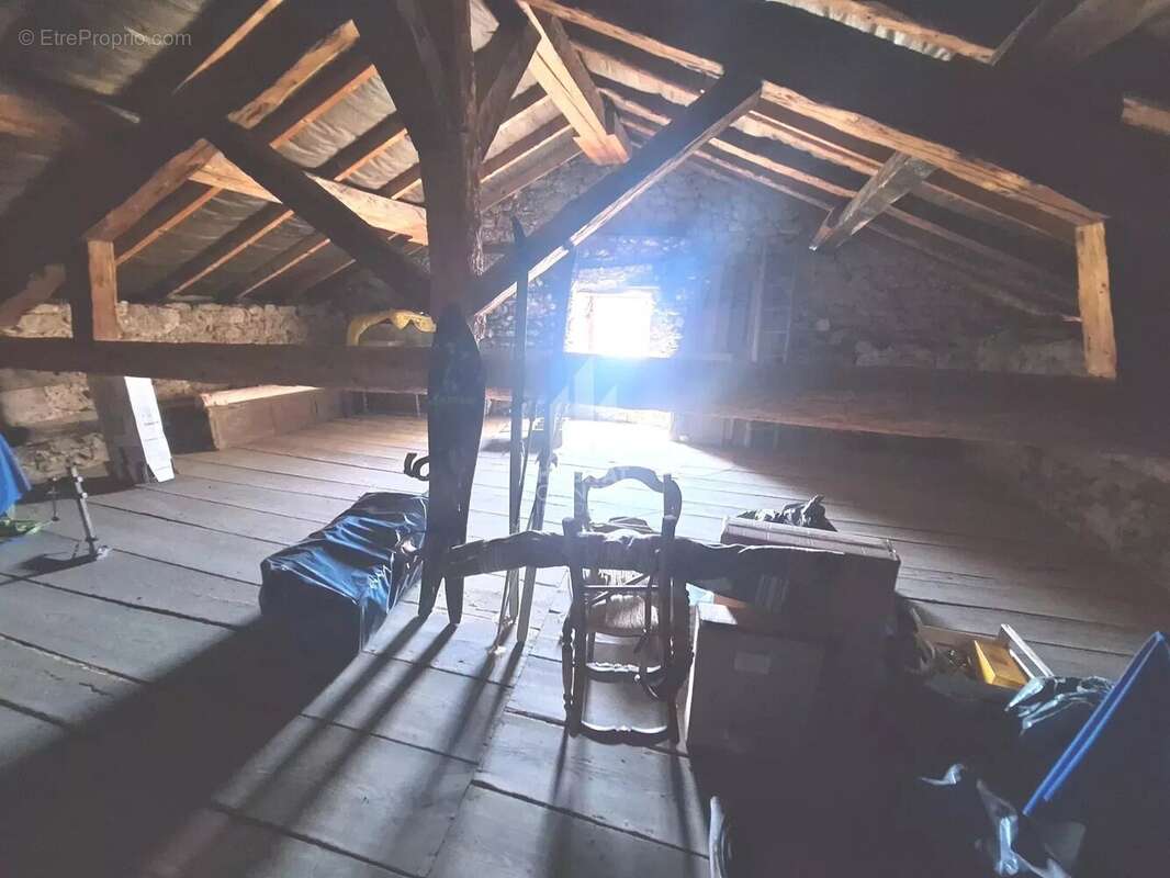 Maison à LA TRONCHE