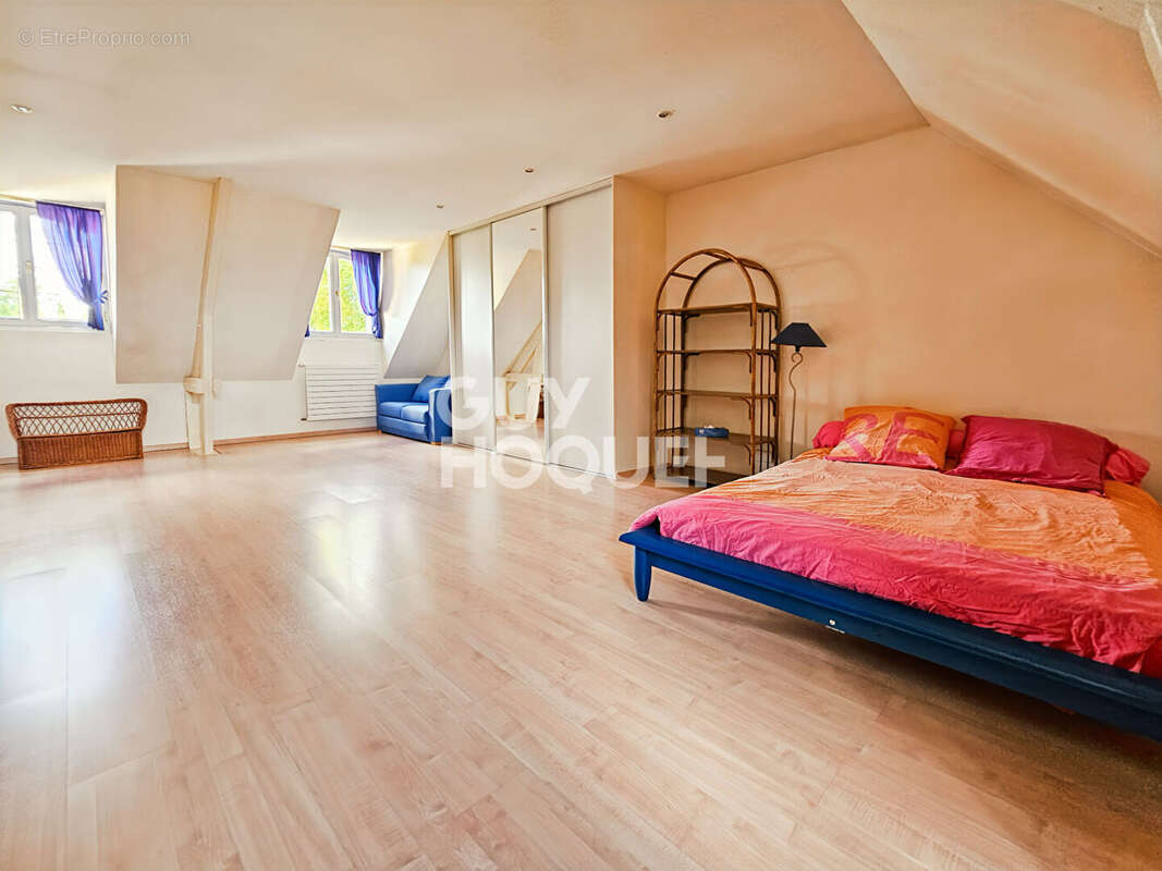 Maison à LA HOUSSAYE-EN-BRIE