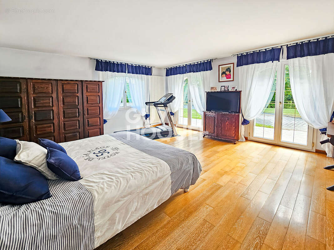 Maison à LA HOUSSAYE-EN-BRIE