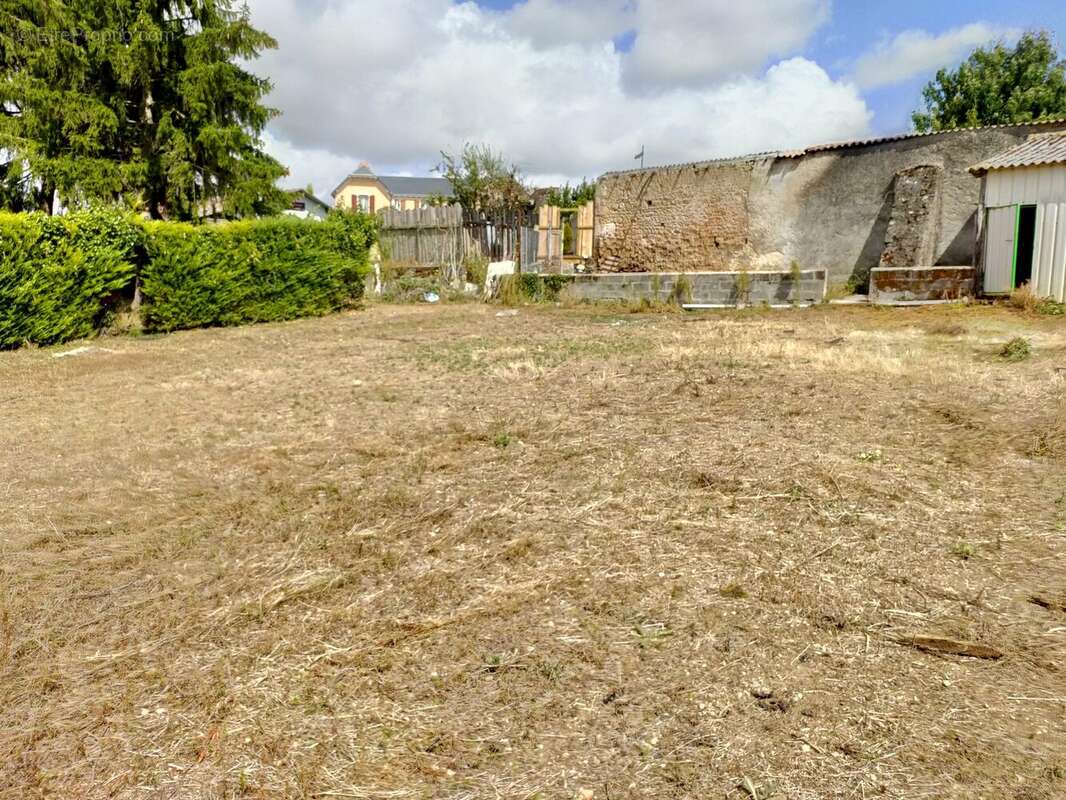 Terrain à SAINTE-HERMINE