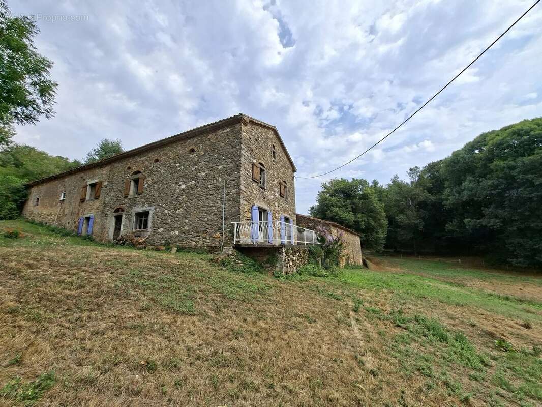 Maison à MONTREDON-LABESSONNIE