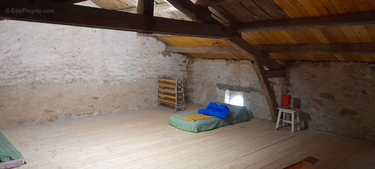 Maison à MONTREDON-LABESSONNIE