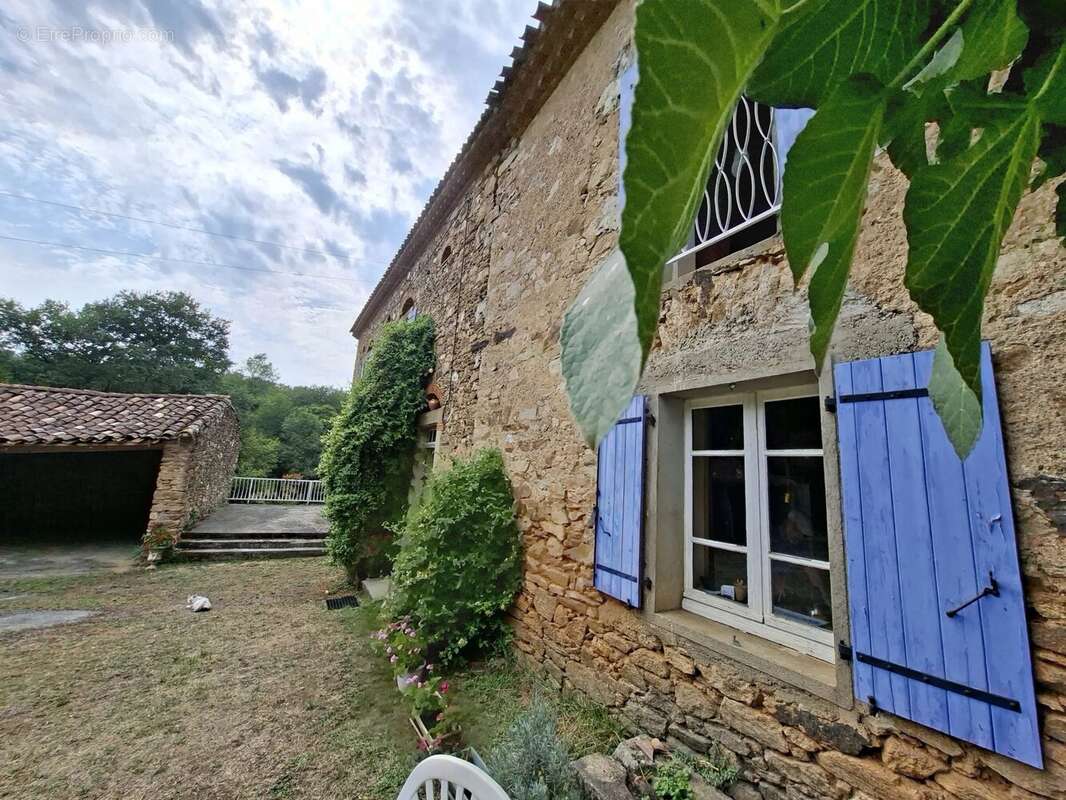 Maison à MONTREDON-LABESSONNIE