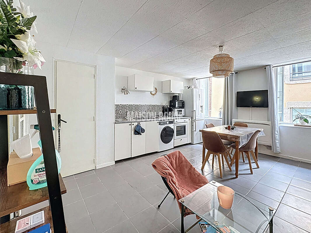 Appartement à LAMBALLE