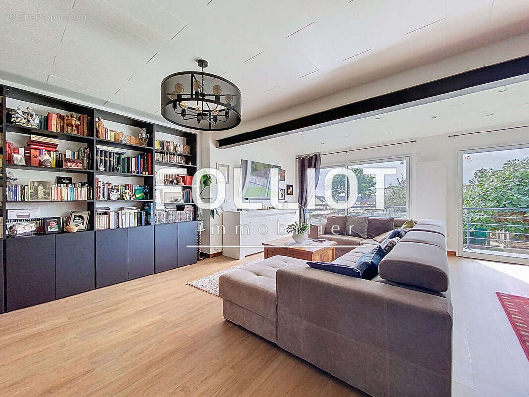 Maison à BRICQUEBEC