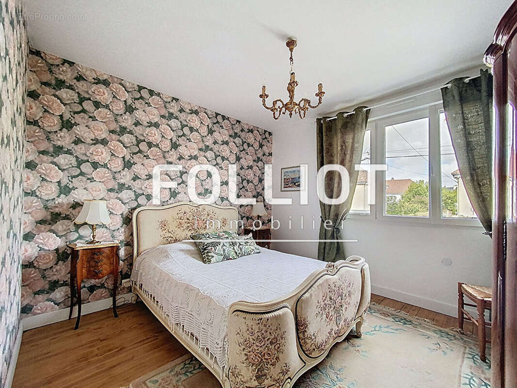 Maison à BRICQUEBEC