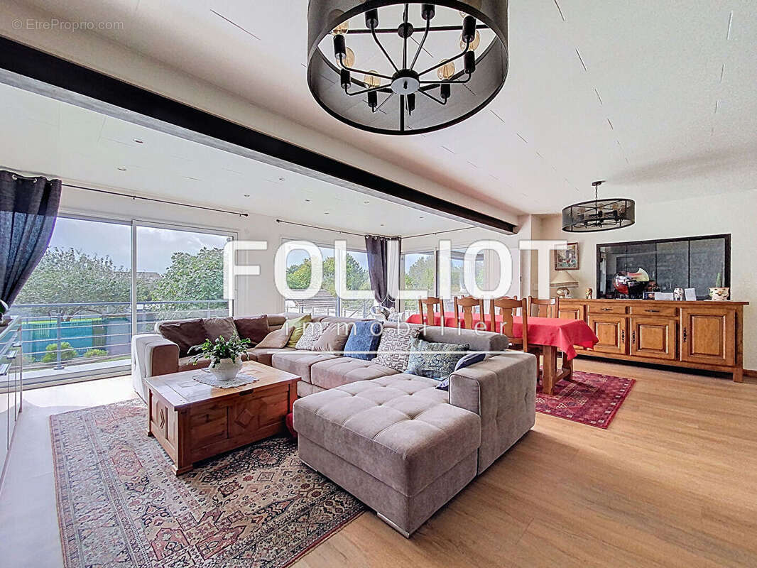 Maison à BRICQUEBEC