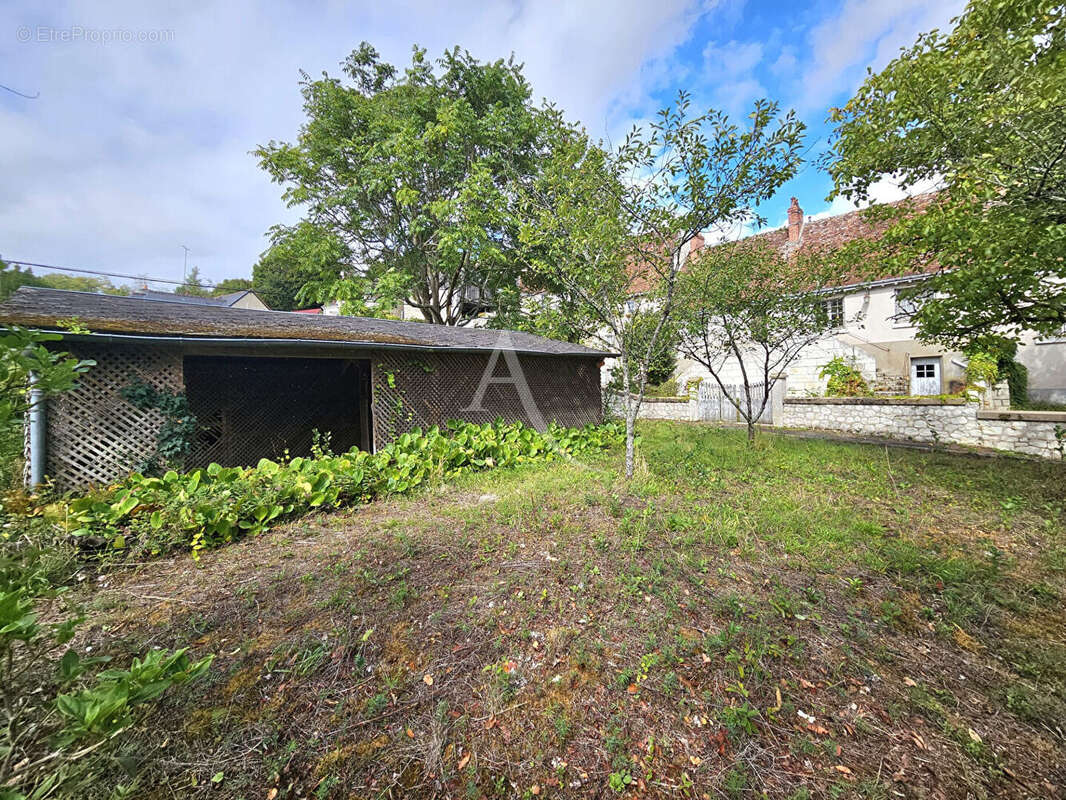 Maison à MONTRICHARD