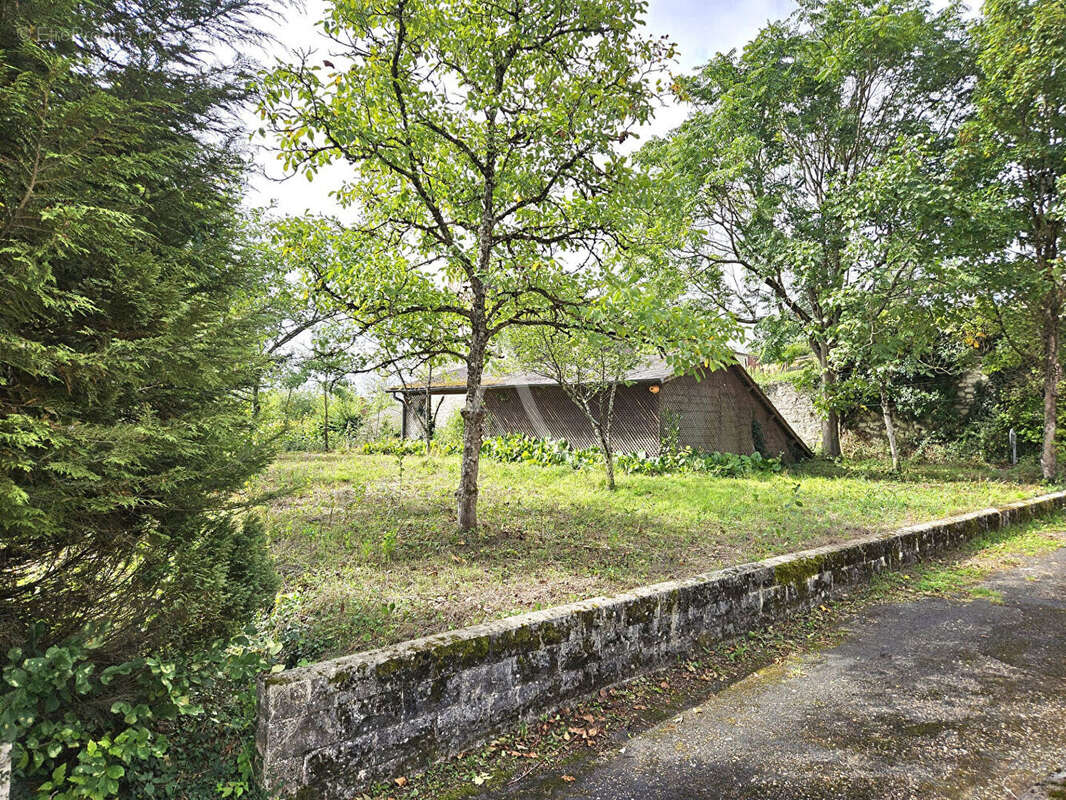 Maison à MONTRICHARD
