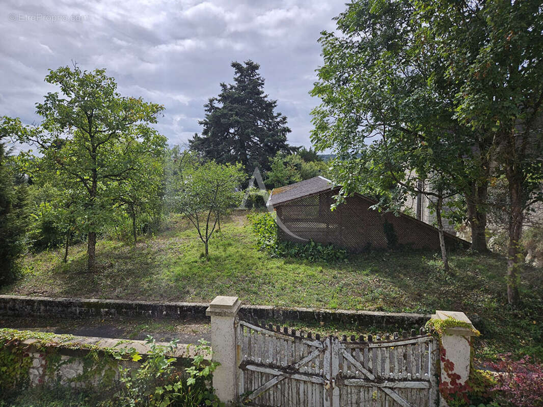 Maison à MONTRICHARD