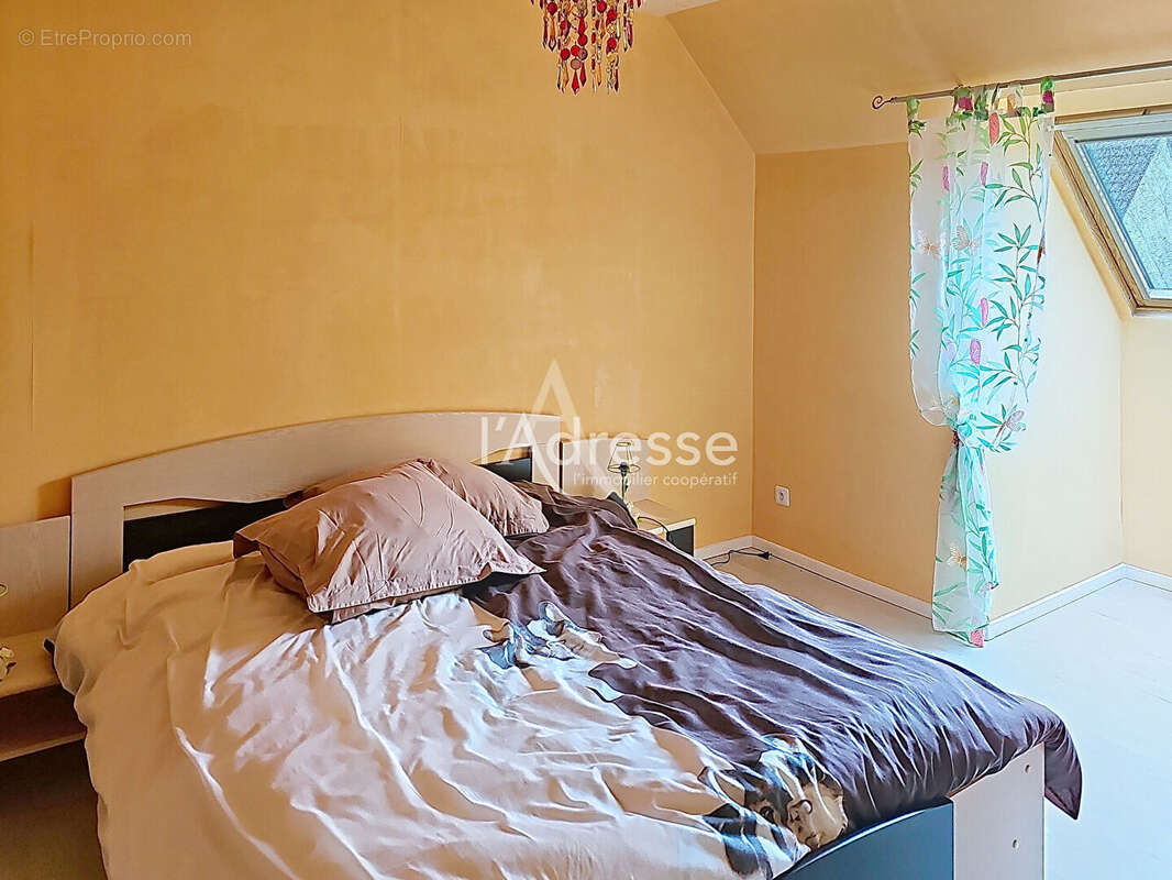 Maison à COULOMMIERS