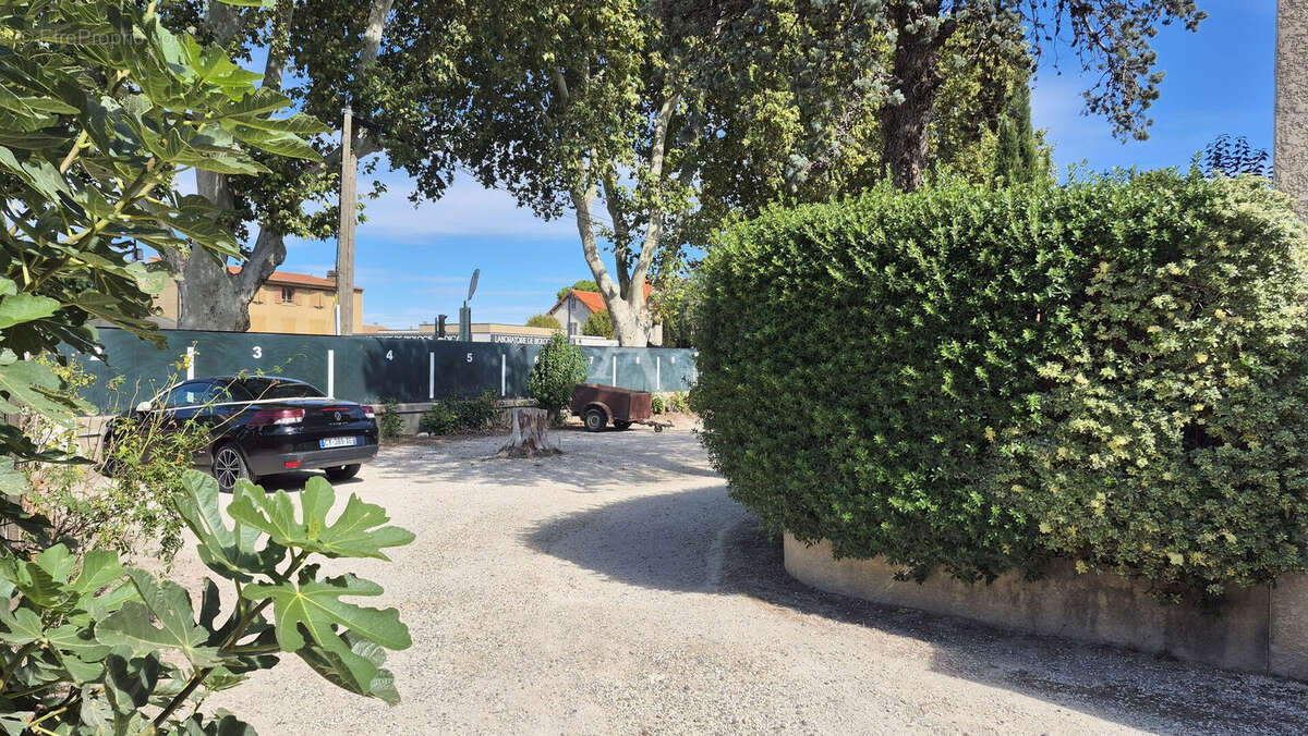 Appartement à LEZIGNAN-CORBIERES