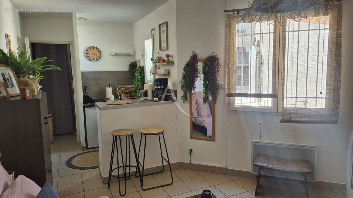 Appartement à LEZIGNAN-CORBIERES