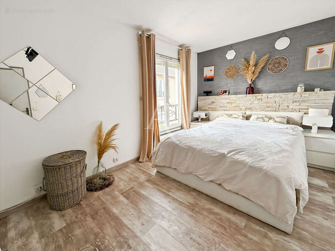 Maison à JOUY-LE-MOUTIER