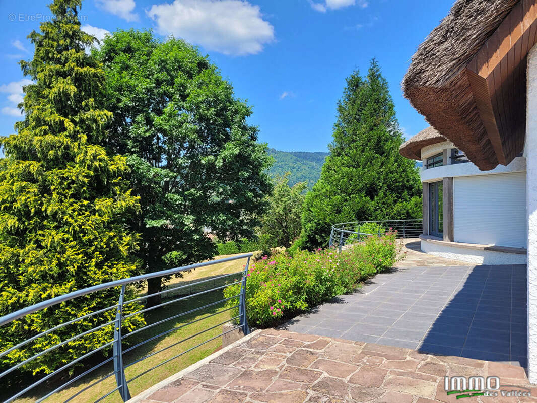 Maison à LE THILLOT