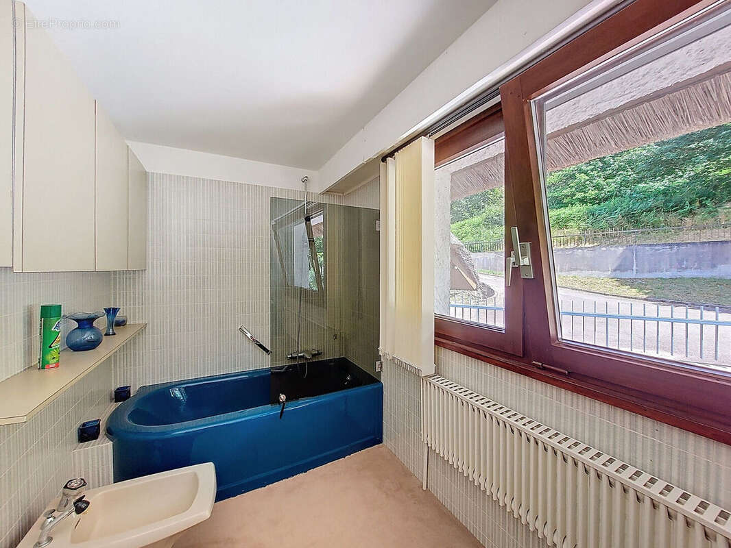 Maison à LE THILLOT