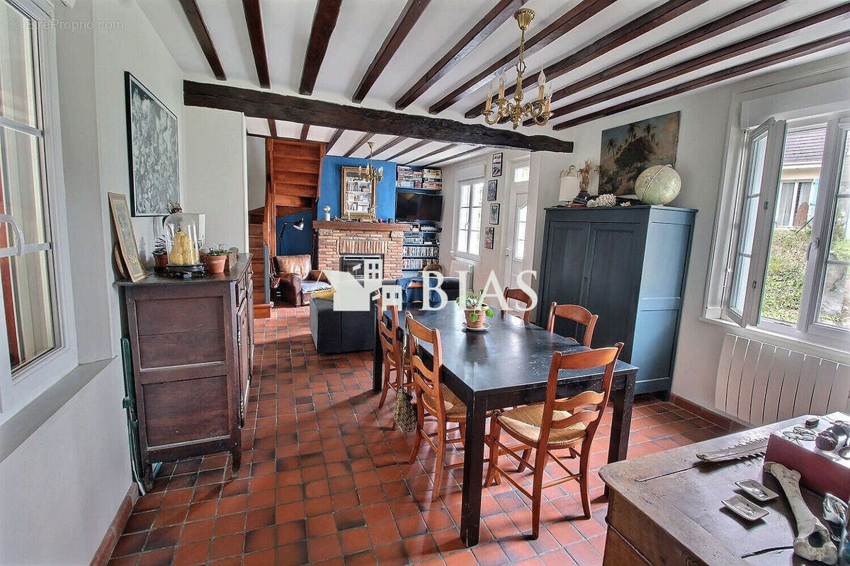 Maison à ARGUEIL