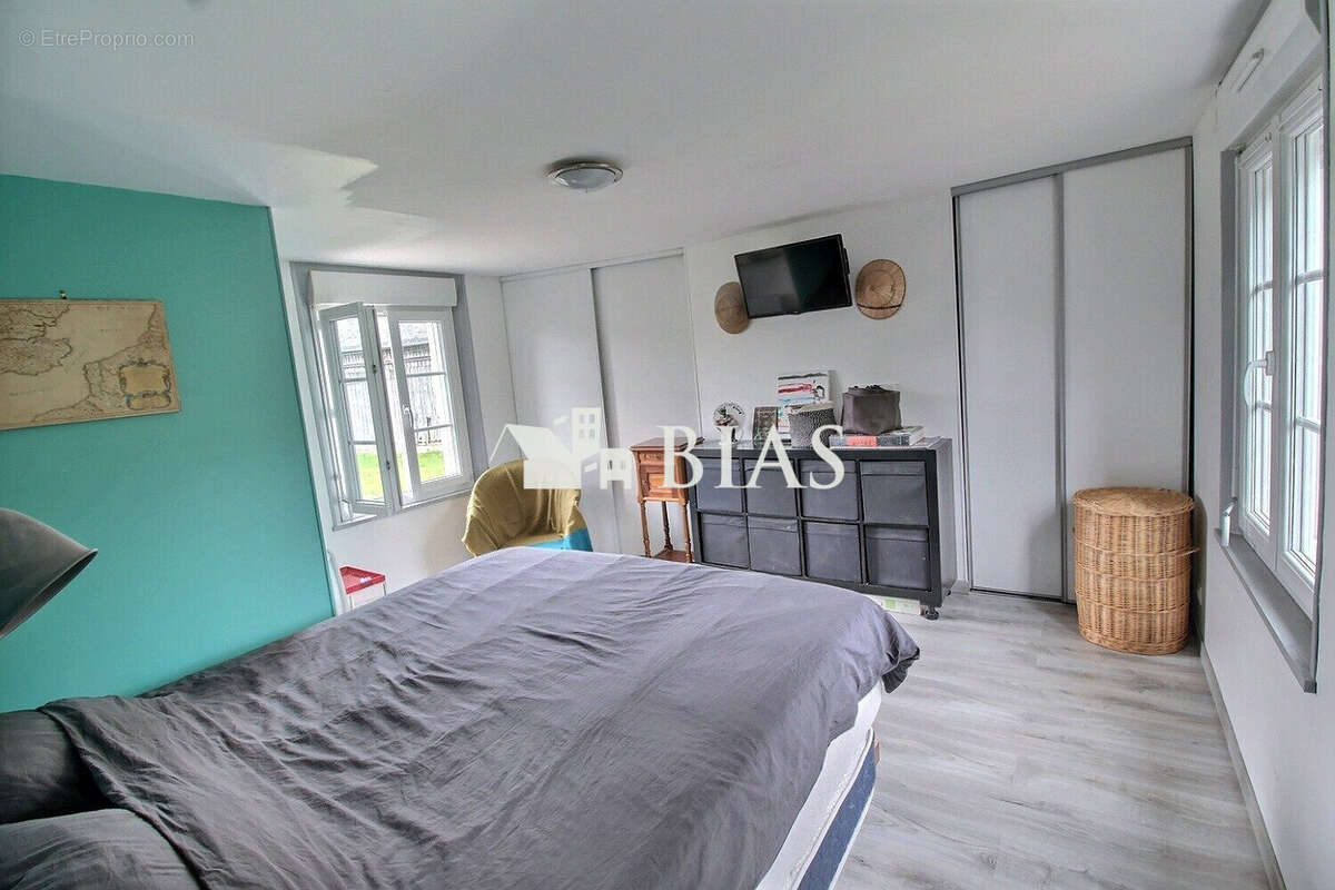 Maison à FORGES-LES-EAUX