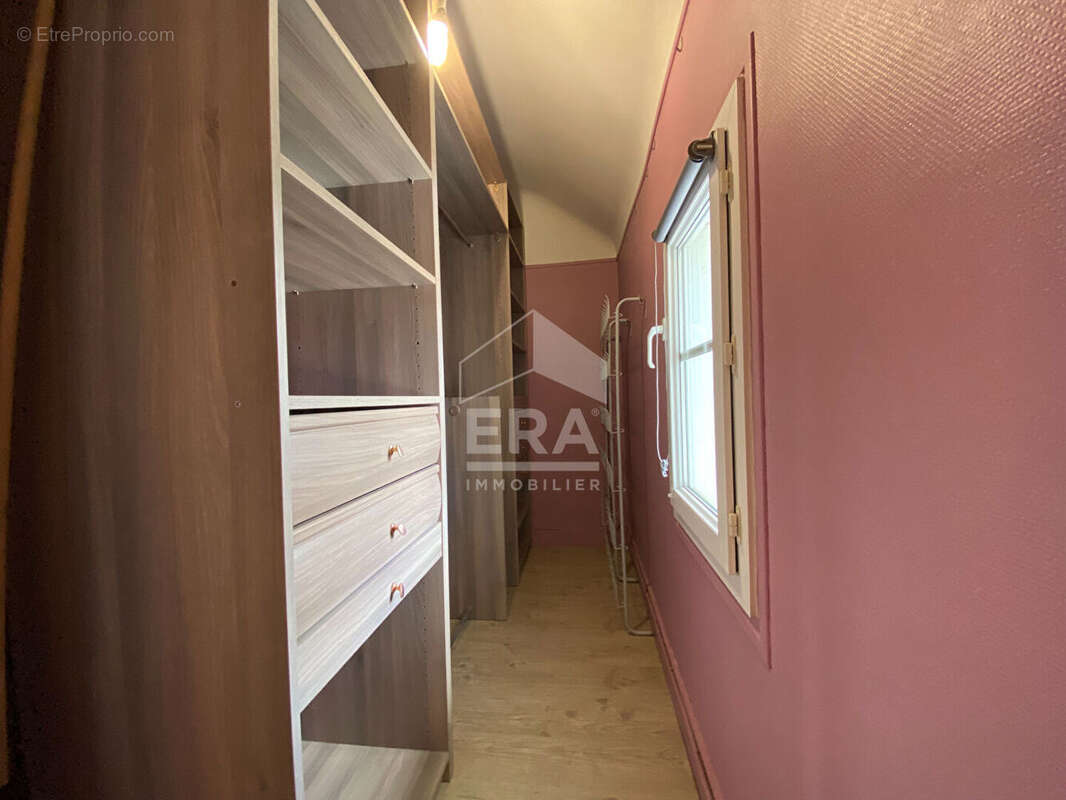 Maison à SAINT-FARGEAU-PONTHIERRY