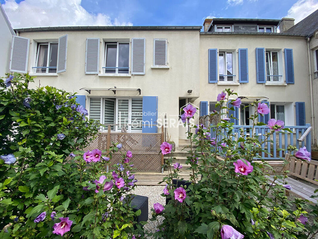 Maison à ARROMANCHES-LES-BAINS