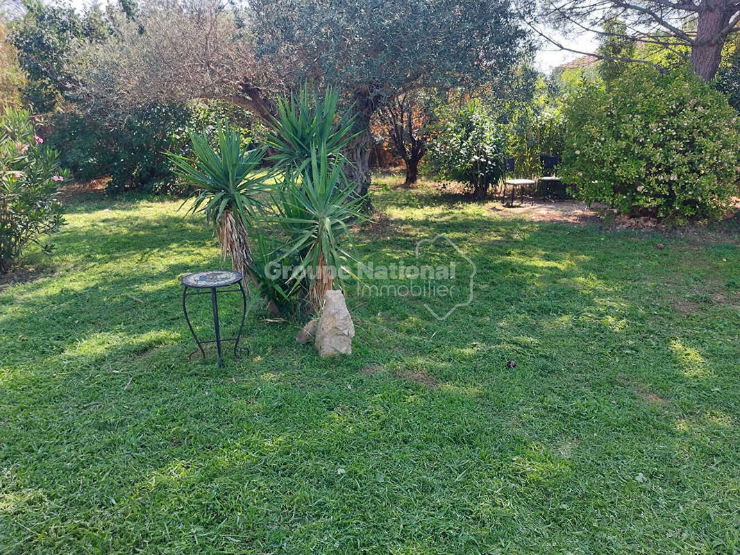 Terrain à BEAUCAIRE