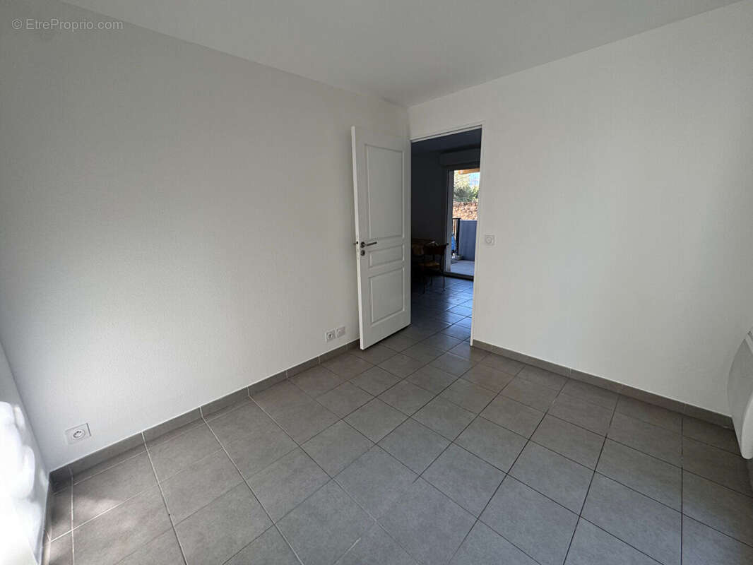 Appartement à MARSEILLE-14E