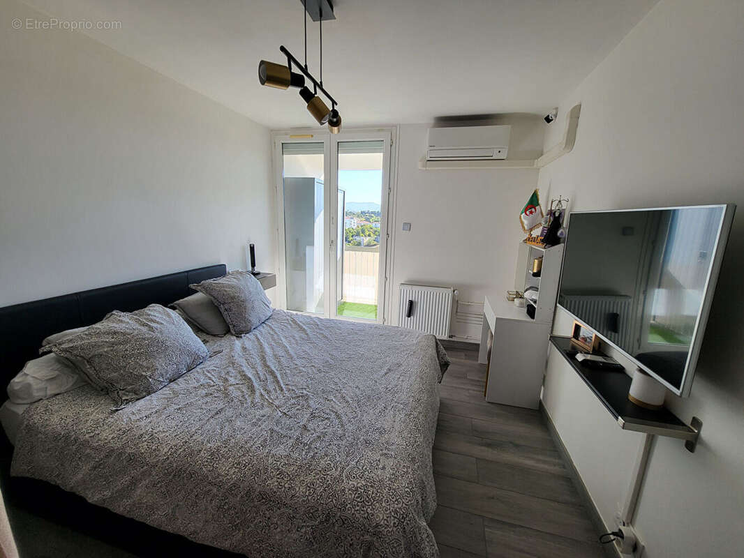 Appartement à MARSEILLE-14E