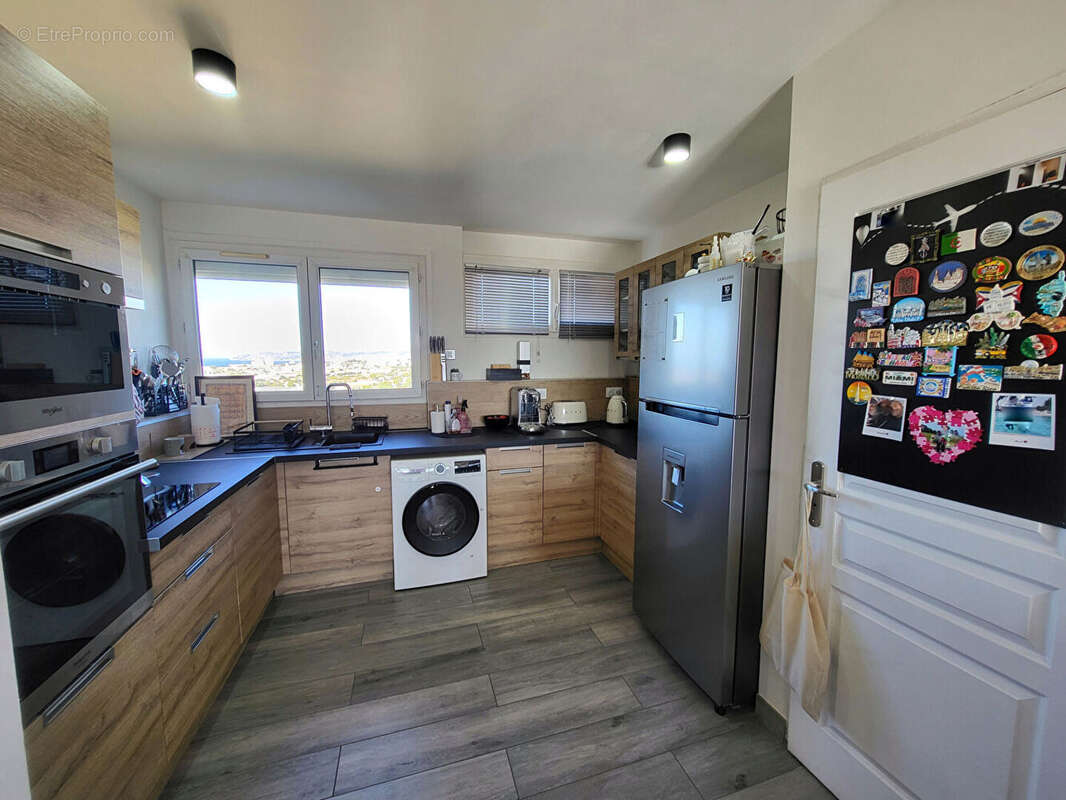 Appartement à MARSEILLE-14E