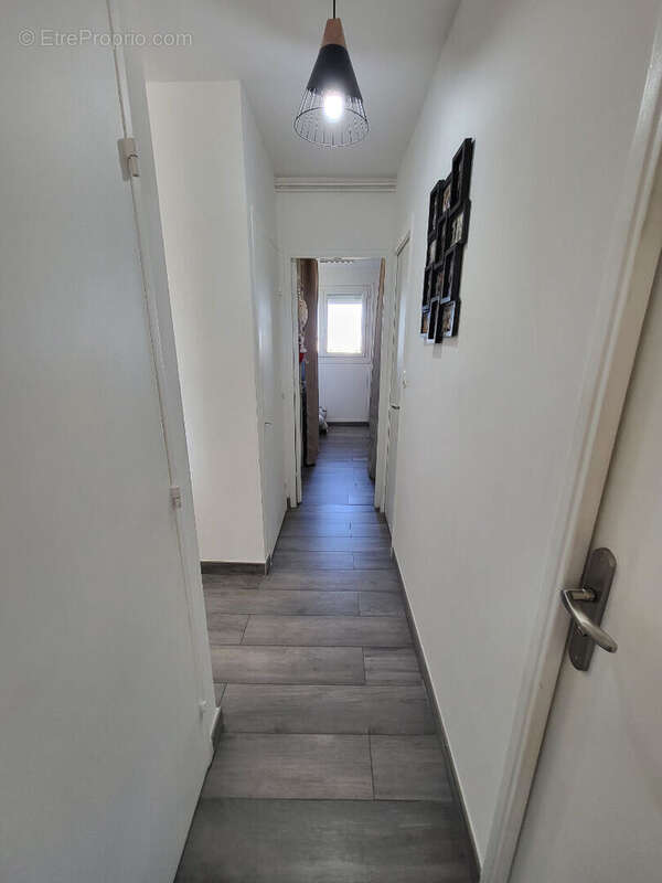 Appartement à MARSEILLE-14E