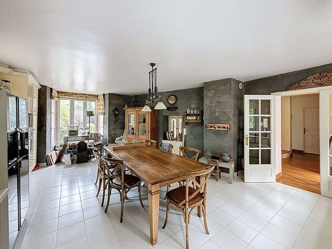 Maison à JOUY-EN-JOSAS