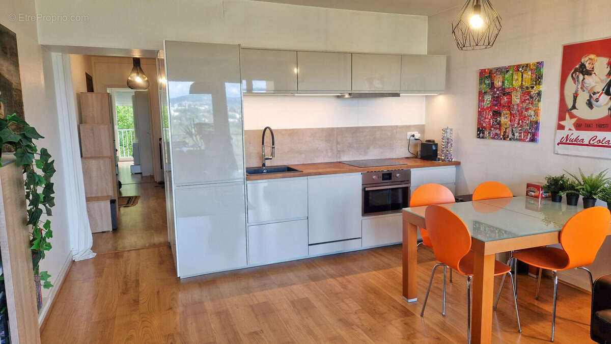 Appartement à LYON-5E