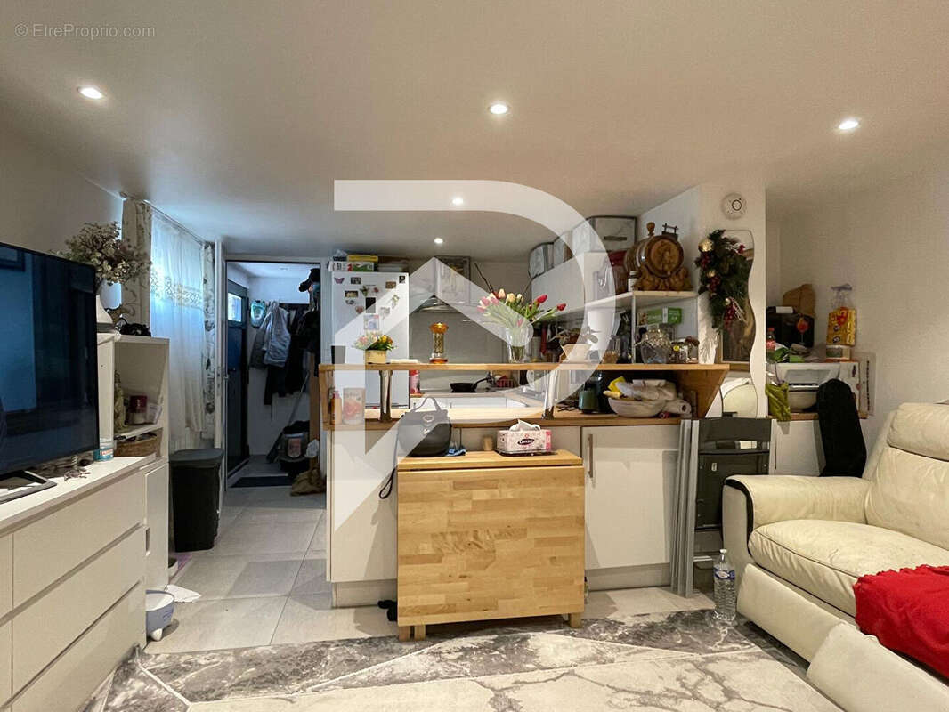 Maison à LIMEIL-BREVANNES