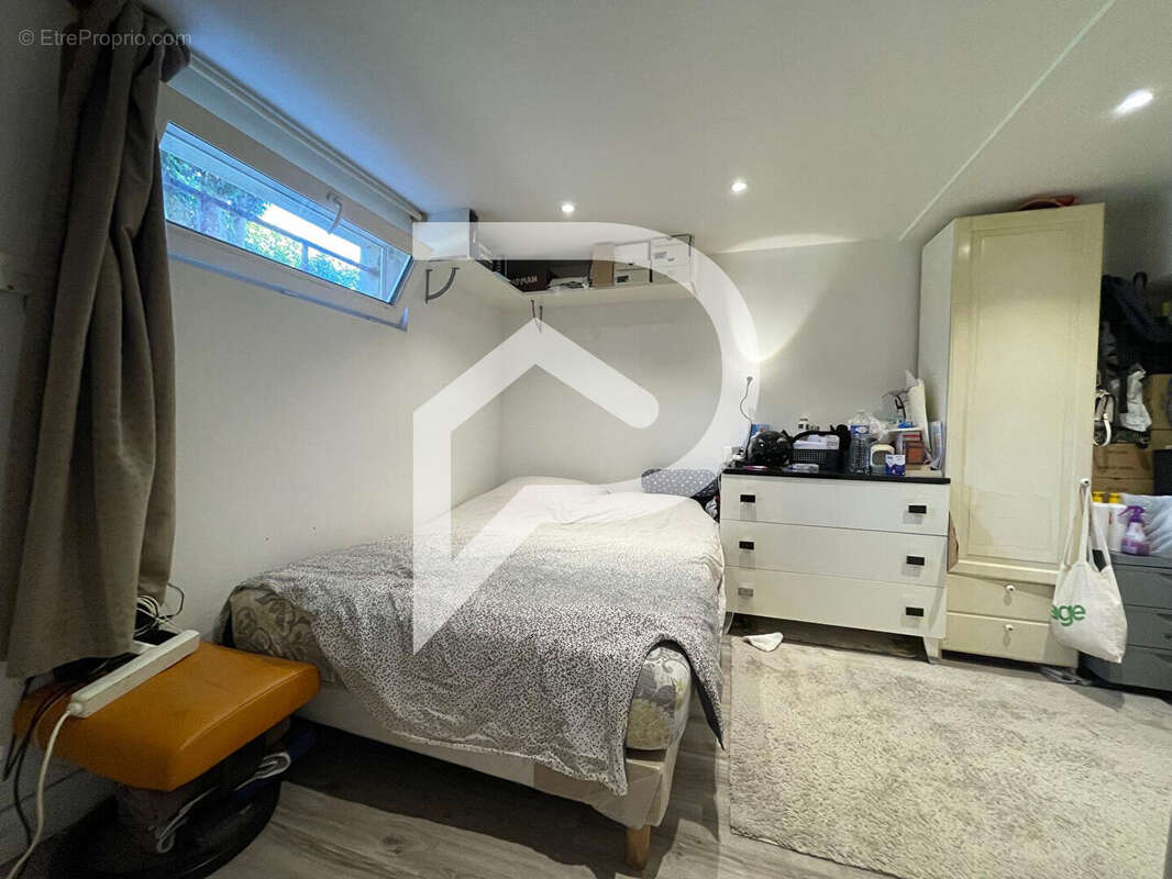 Maison à LIMEIL-BREVANNES