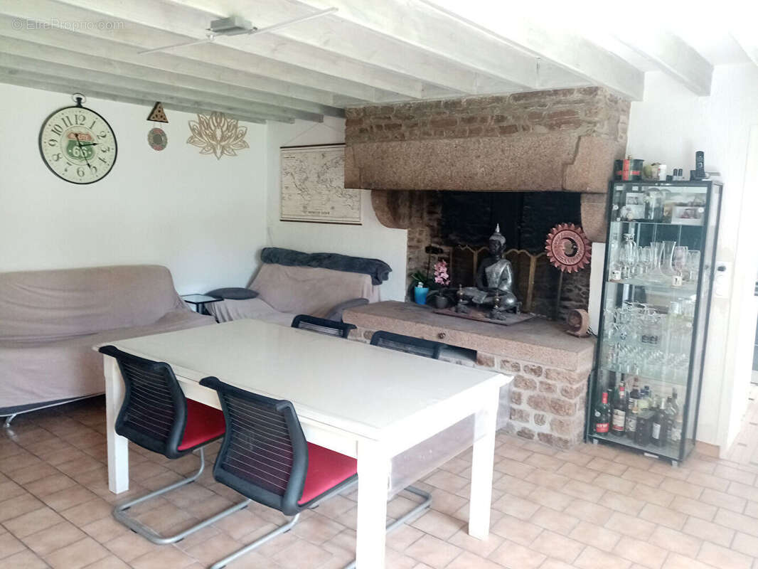 Maison à JUVIGNY-LE-TERTRE