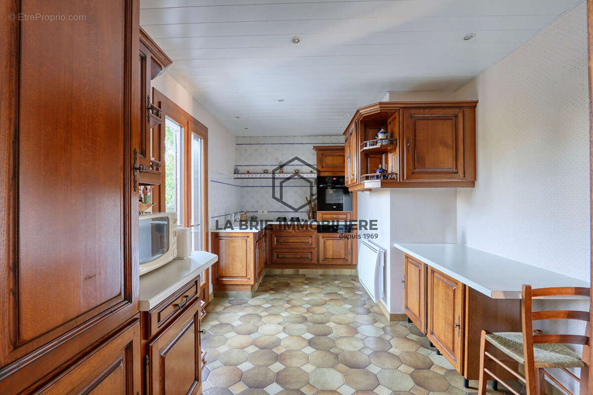 Maison à VILLECRESNES