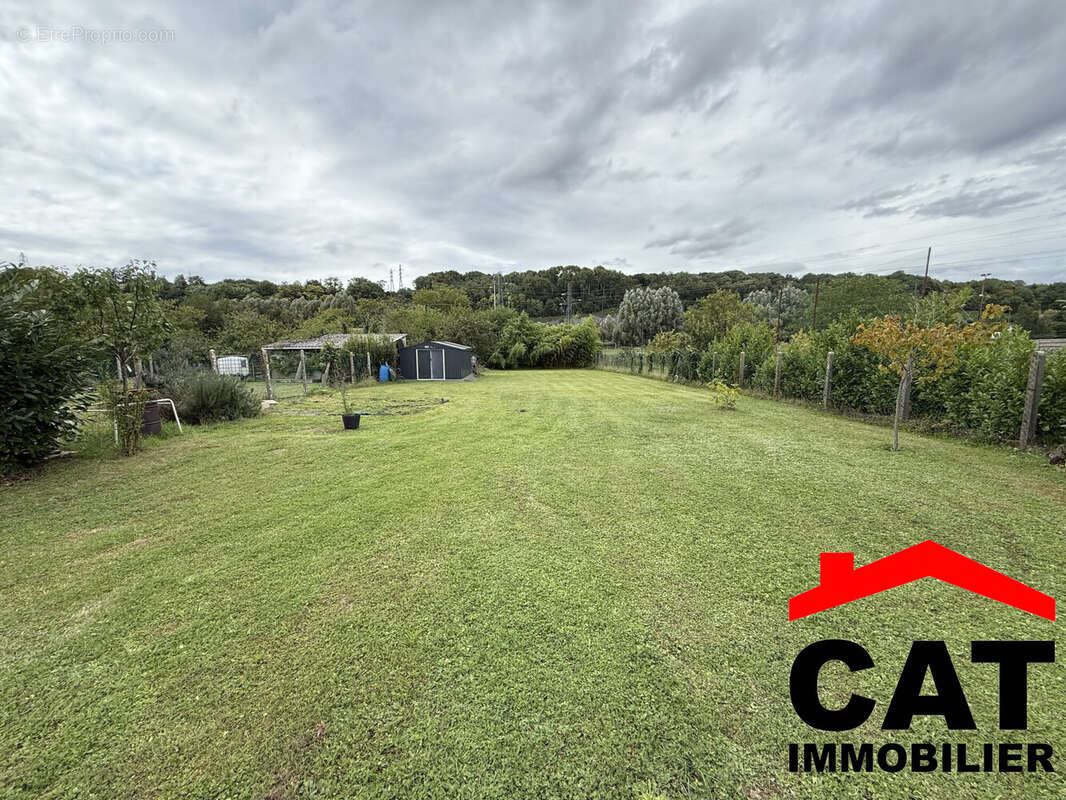 Terrain à SAINT-MAMMES